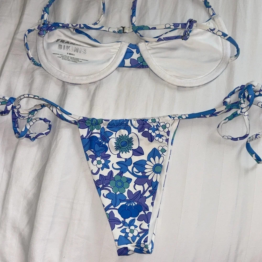 Frankie’s Bikini XS